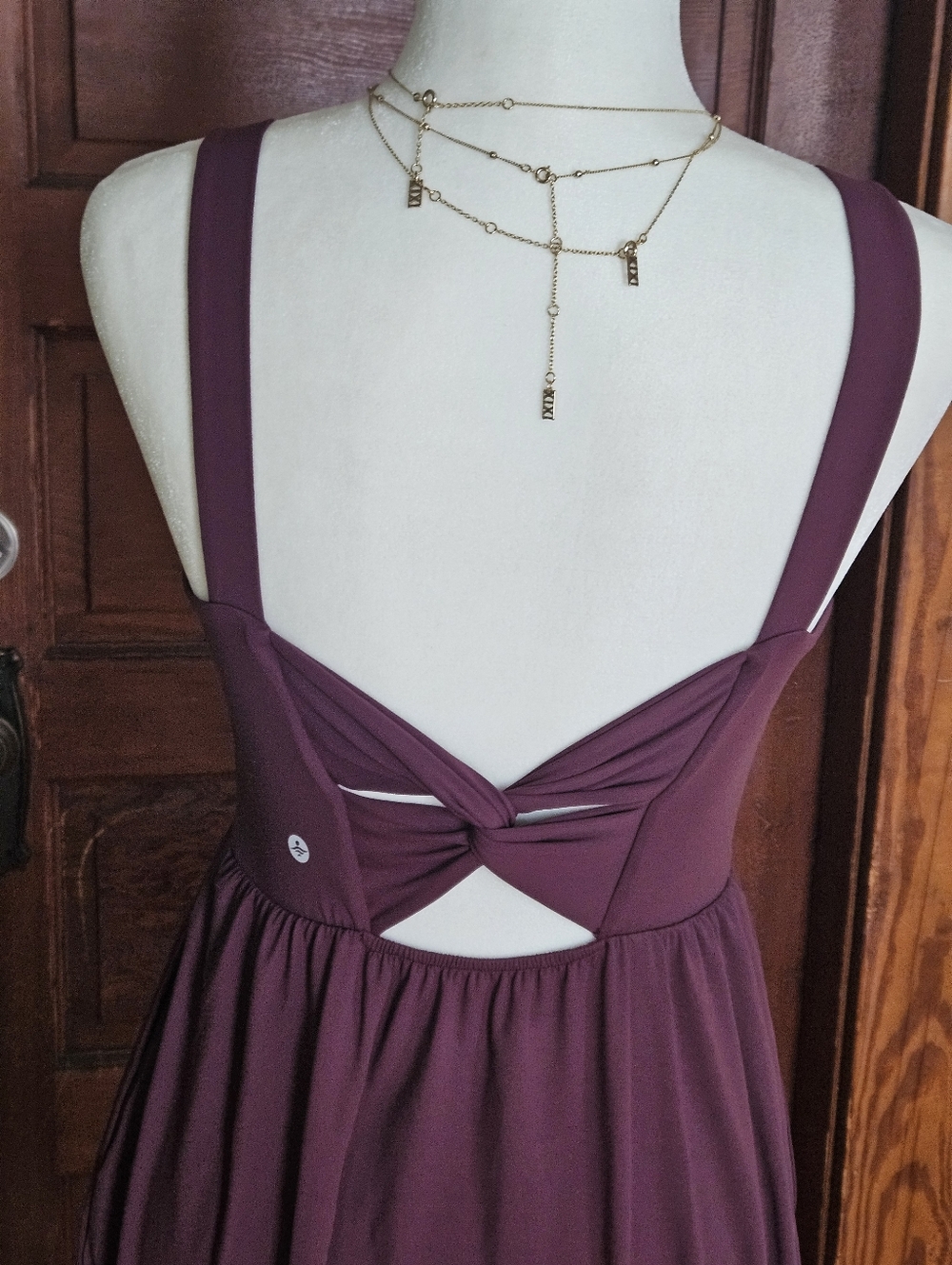 HALARA Sleeveless Burgundy Midi Dress with Square Neck - Picture 2 of 9
